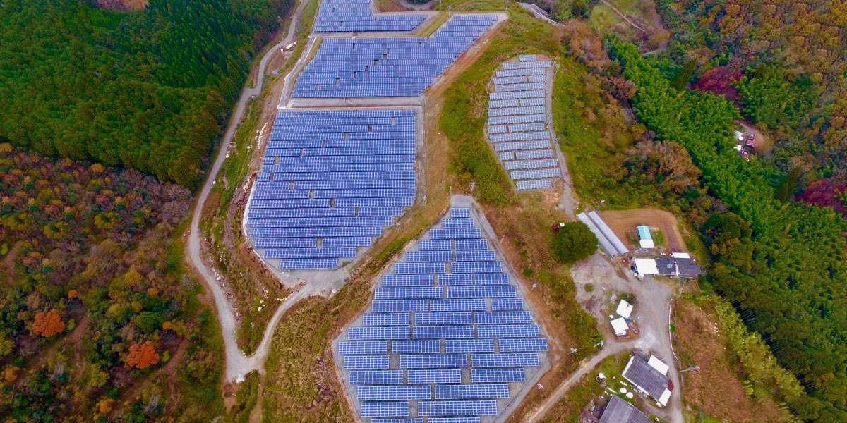 熊本県人吉市太陽光パネルメイン写真